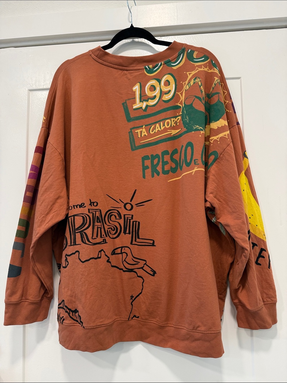 FARM Rio Rust Graphic Crewneck Sweater with Toucan Print size large - Picture 7 of 11